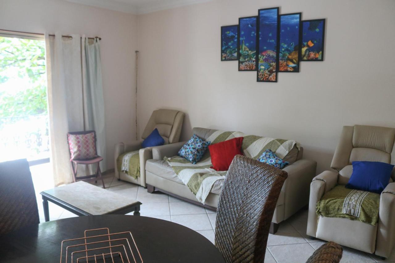 3 No Guaruja, Proximo Ao Aquario! Sinta-se Em Casa! * Guaruja